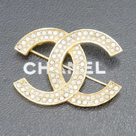CHANEL CC Logo Double Row Rhinestone Brooch Gold Tone 174 Pin Auth w/Box - Picture 1 of 15